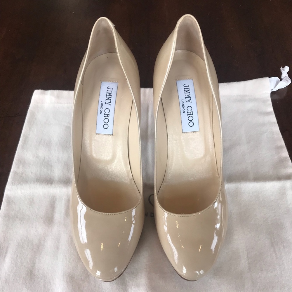 Like NEW, Jimmy Choo, Nude Patent Leather Pumps
